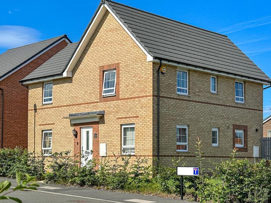 Sheffield Detached Charming 4bd Villa Rotherham